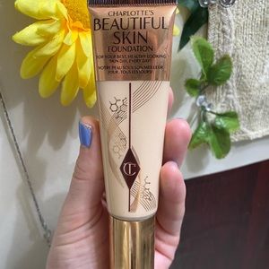 Beautiful Skin Charlotte Tilbury Foundation in Shade 1 Neutral